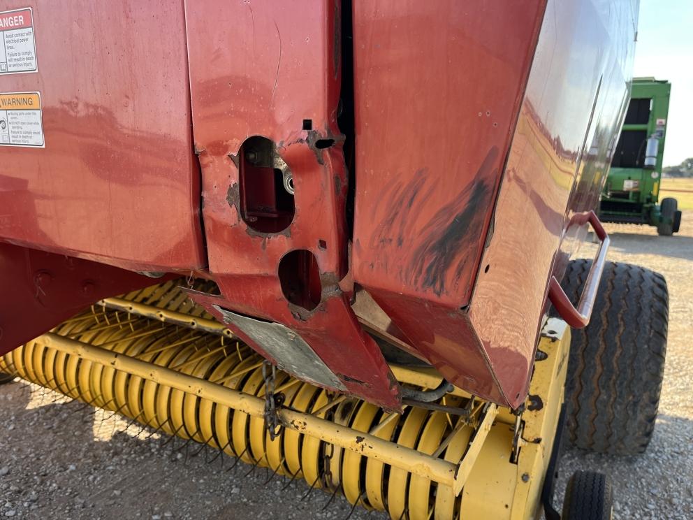 Image for New Holland BR7090