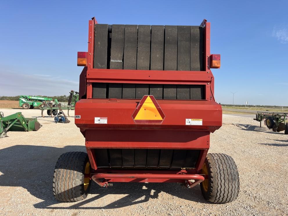 Image for New Holland BR7090