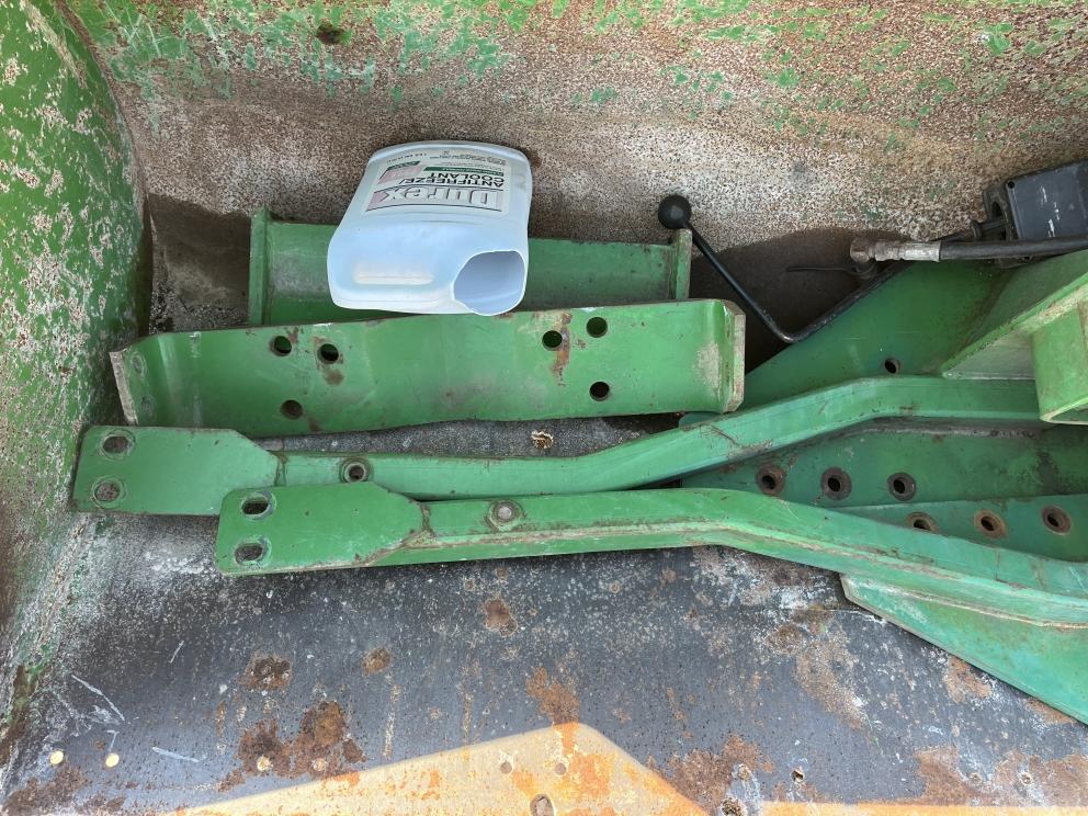 Image for John Deere 720