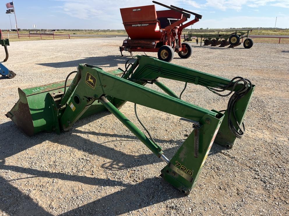 Image for John Deere 720
