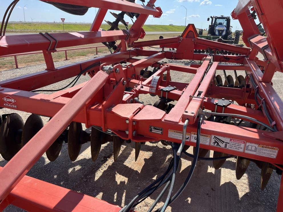 Image for 2012 Kuhn 8300-28W