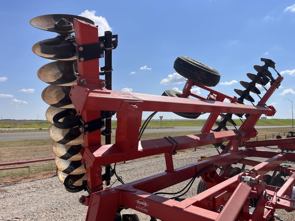 Image for 2012 Kuhn 8300-28W