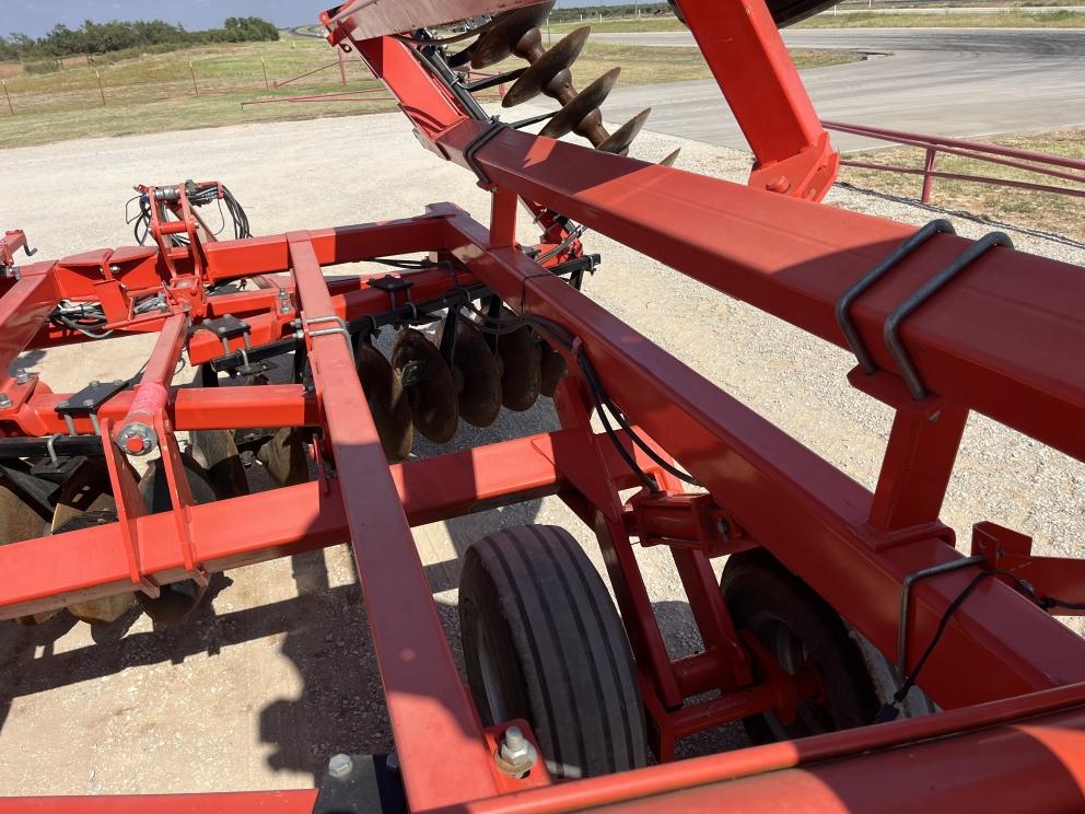 Image for 2012 Kuhn 8300-28W