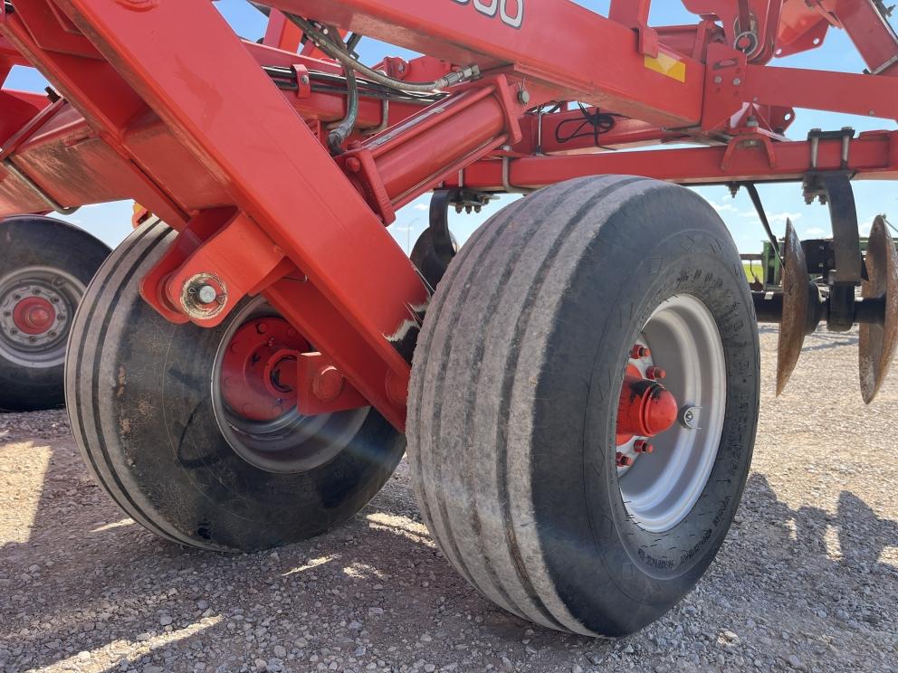 Image for 2012 Kuhn 8300-28W