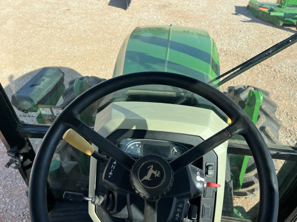 Image for 2017 John Deere 5100E