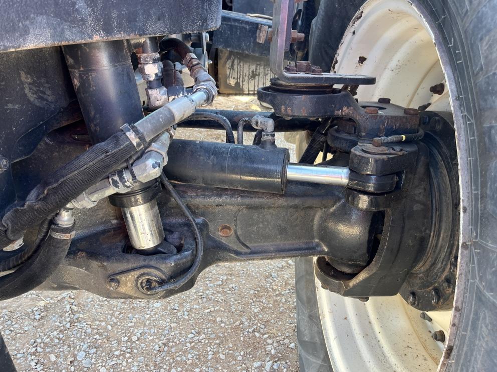 Image for 2018 New Holland T8.380