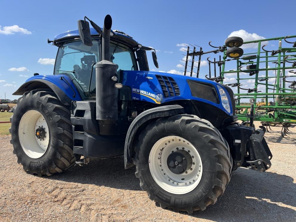 Image for 2018 New Holland T8.380