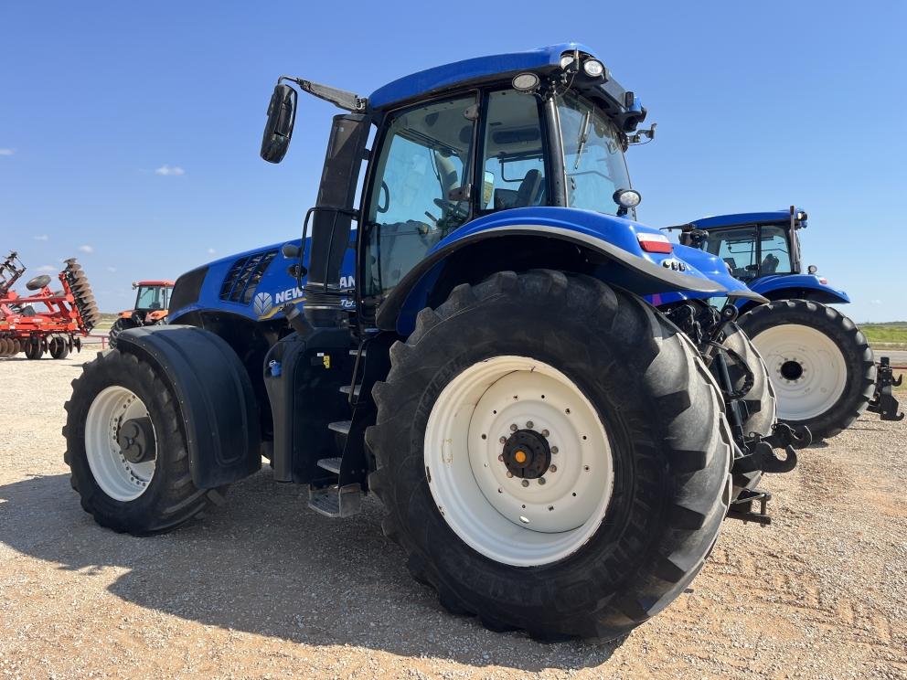 Image for 2018 New Holland T8.380
