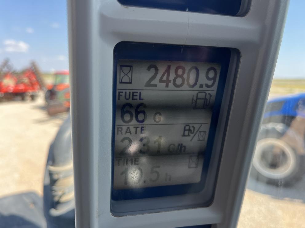 Image for 2018 New Holland T8.380