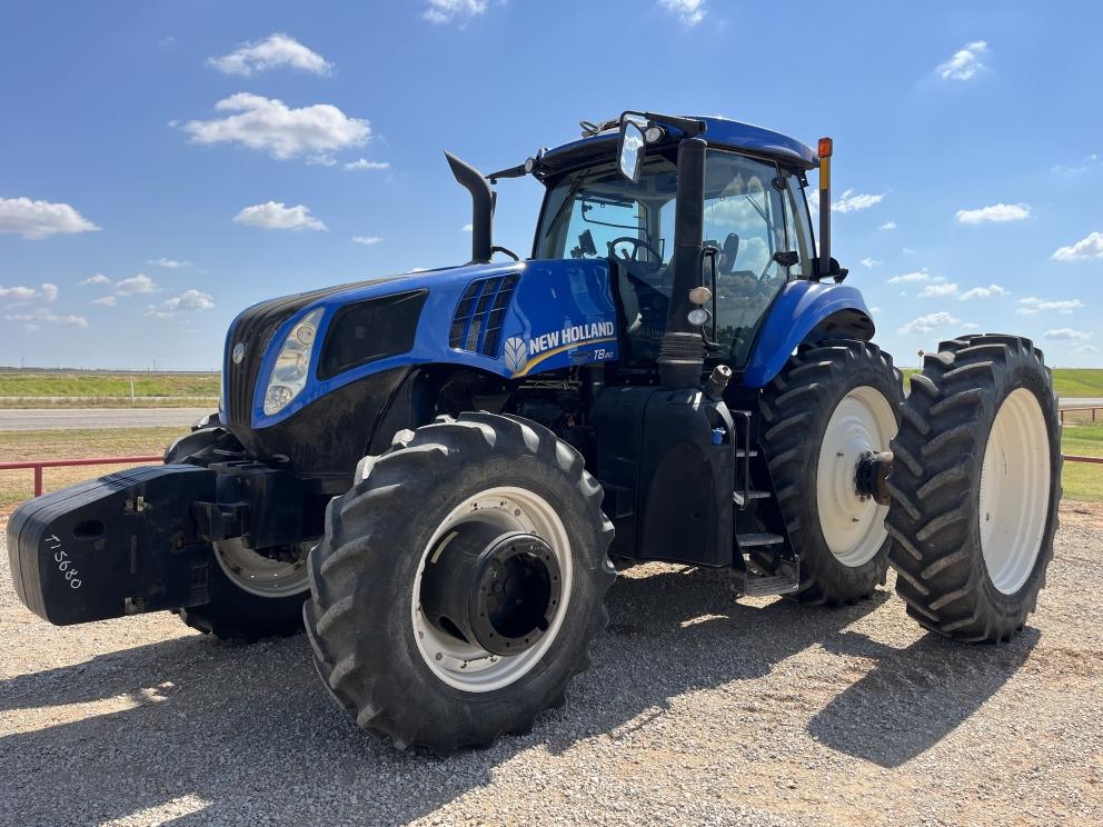 Image for 2015 New Holland T8.410