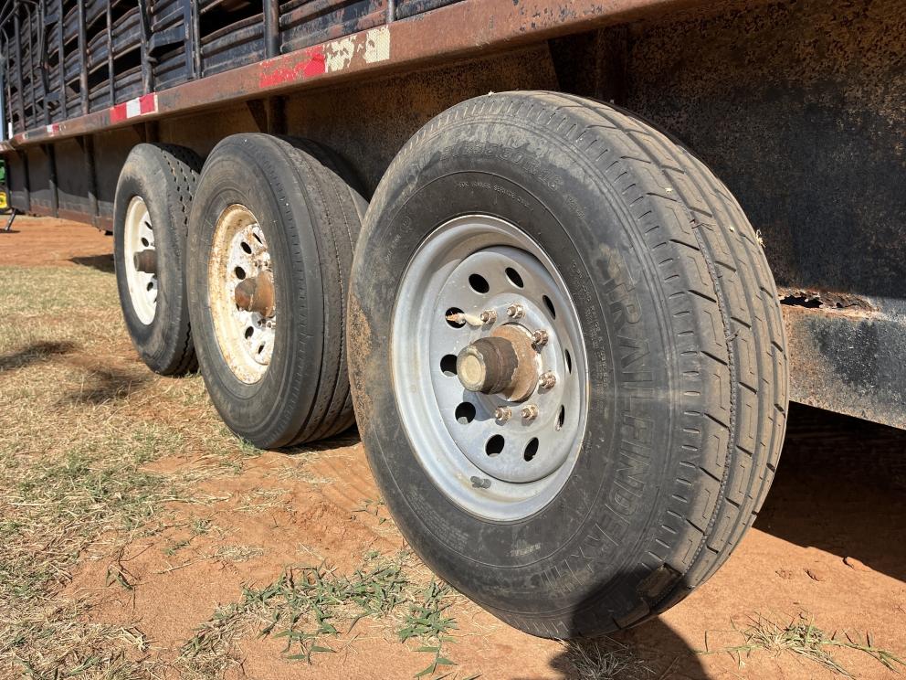 Image for 1994 W-W STOCK TRAILER