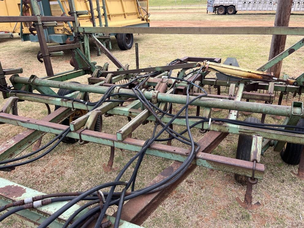 Image for John Deere 1010