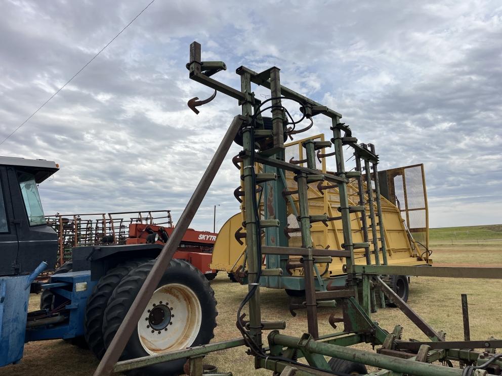 Image for John Deere 1010