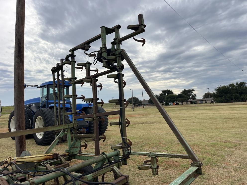 Image for John Deere 1010