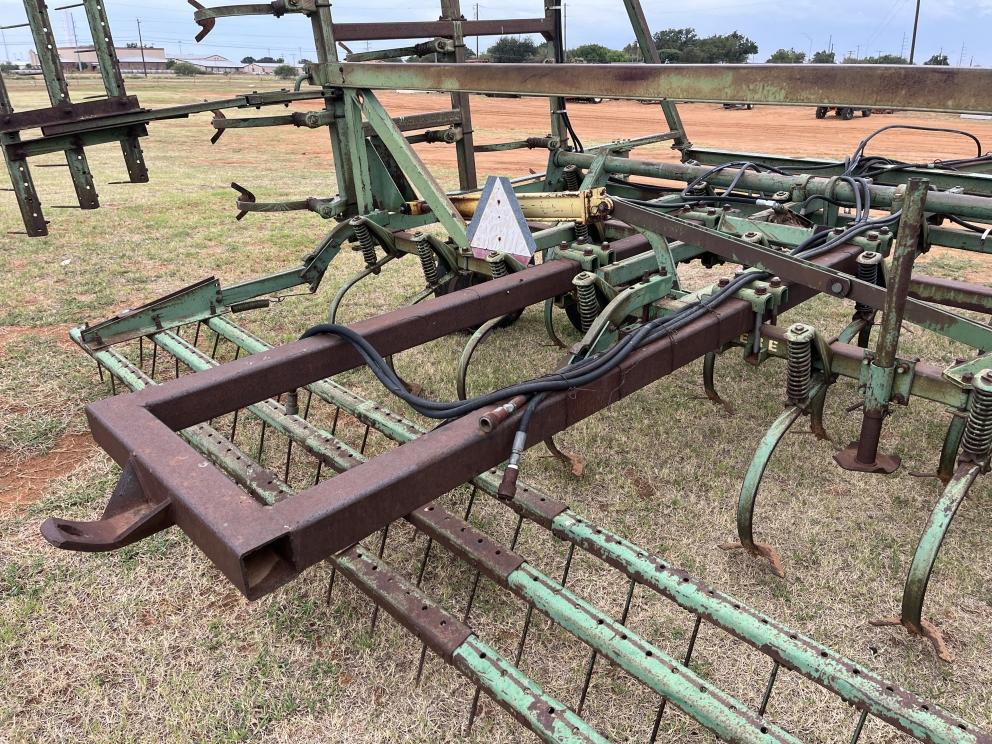 Image for John Deere 1010