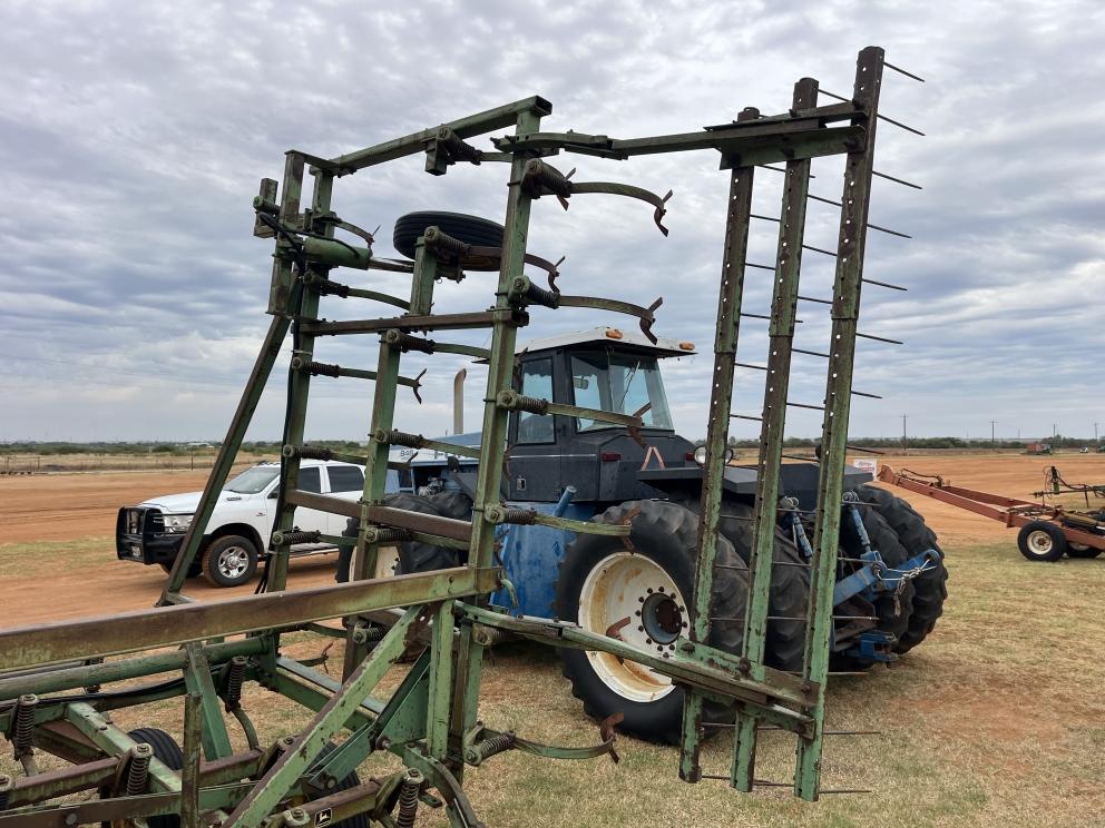 Image for John Deere 1010