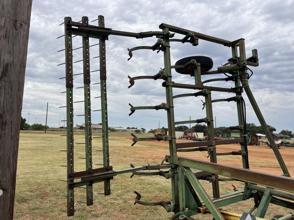 Image for John Deere 1010