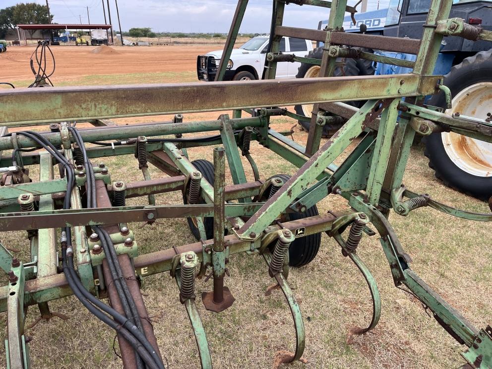 Image for John Deere 1010