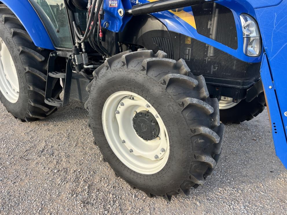 Image for 2020 New Holland WORKMASTER 120