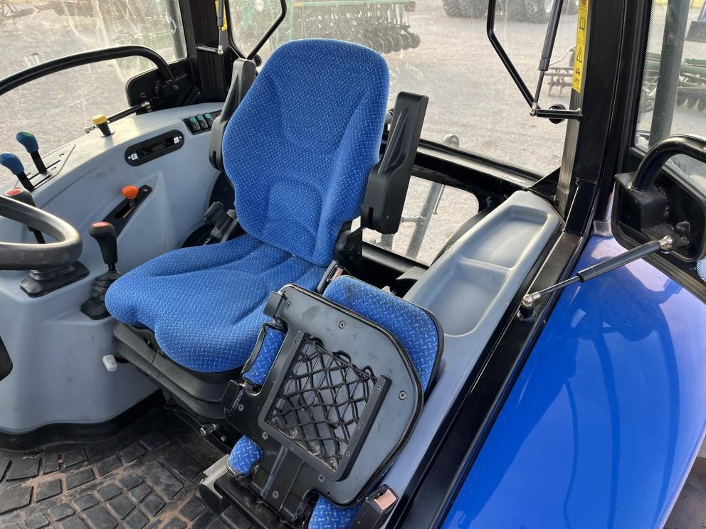 Image for 2020 New Holland WORKMASTER 120