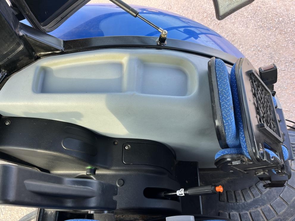 Image for 2020 New Holland WORKMASTER 120