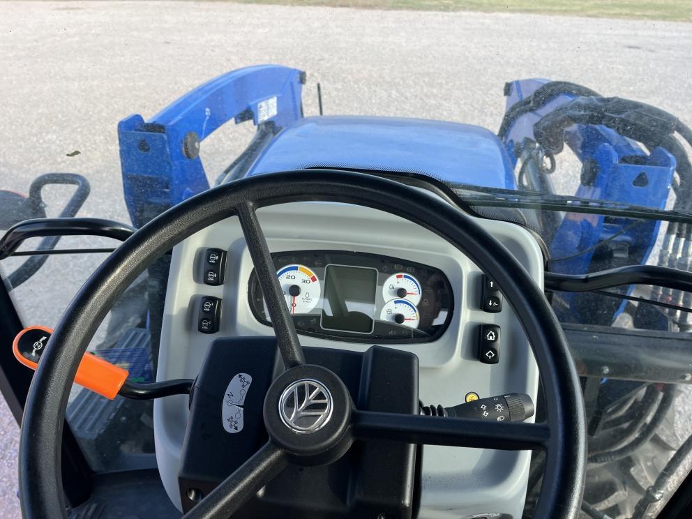 Image for 2020 New Holland WORKMASTER 120