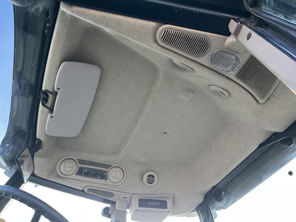 Image for 2018 John Deere 5100E