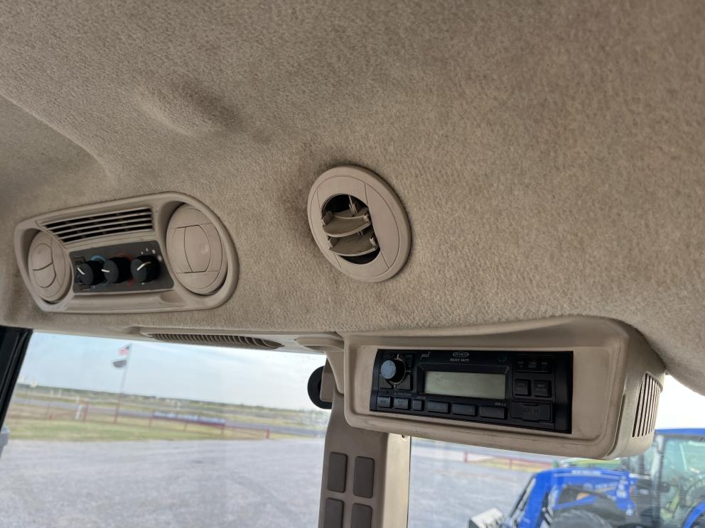 Image for 2018 John Deere 5100E