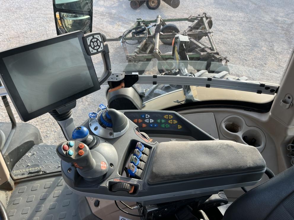 Image for 2017 Challenger 1042