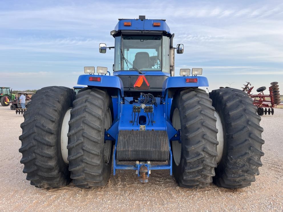 Image for 2001 New Holland 9484