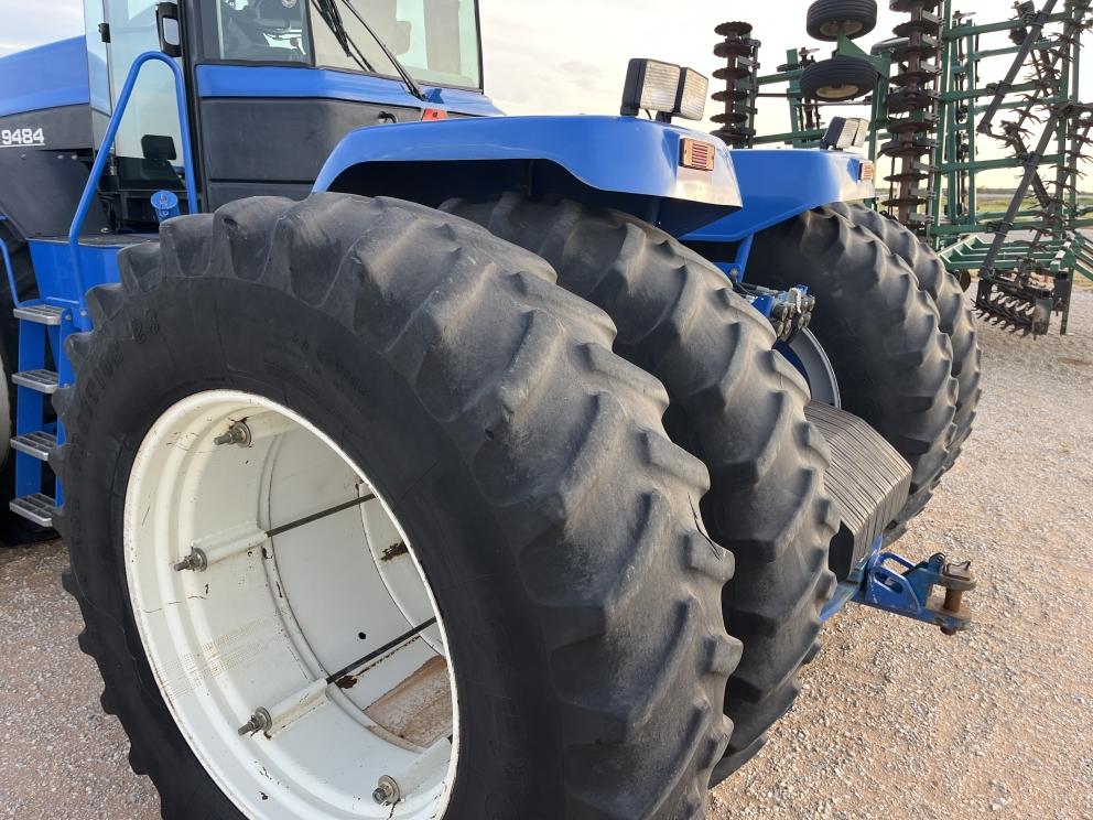 Image for 2001 New Holland 9484