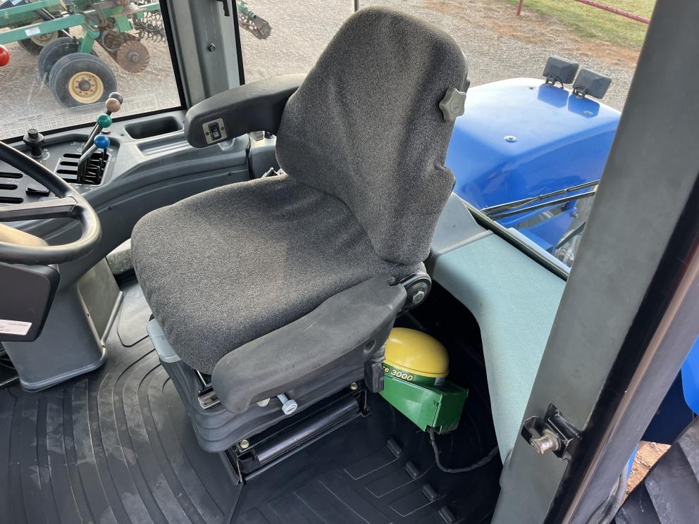 Image for 2001 New Holland 9484