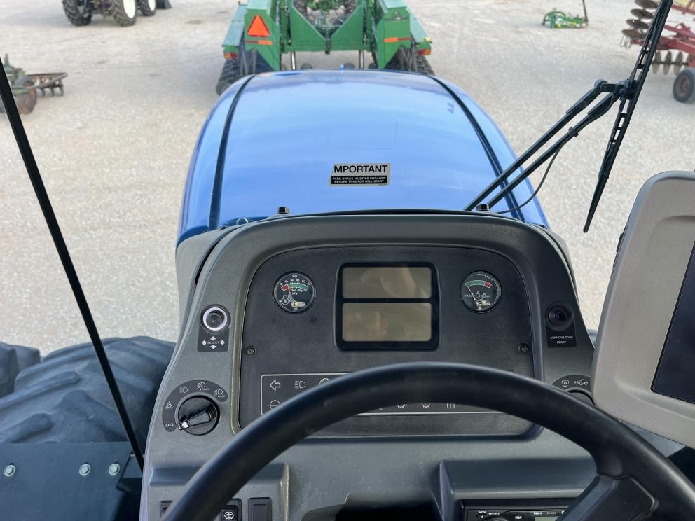 Image for 2001 New Holland 9484