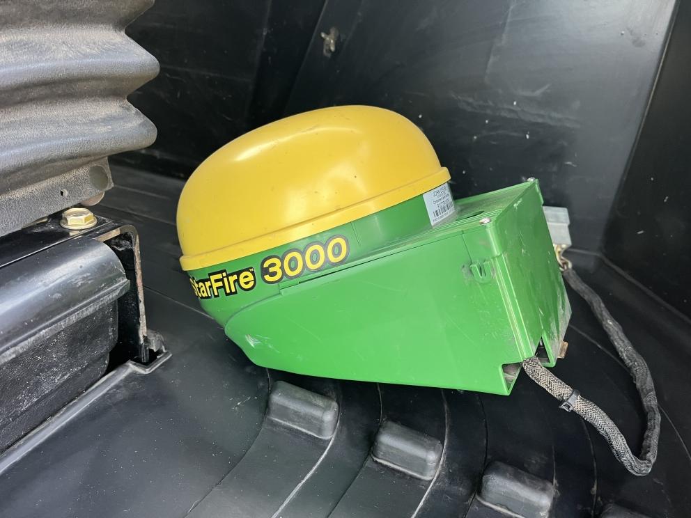 Image for 2001 New Holland 9484