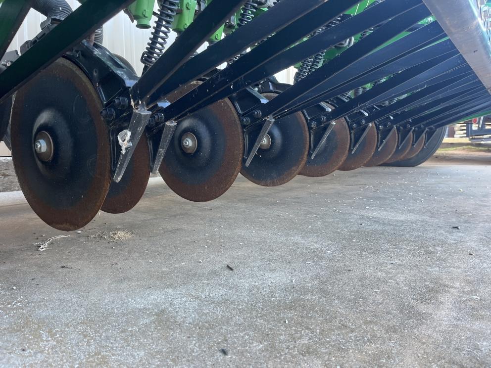 Image for 2020 John Deere BD1110