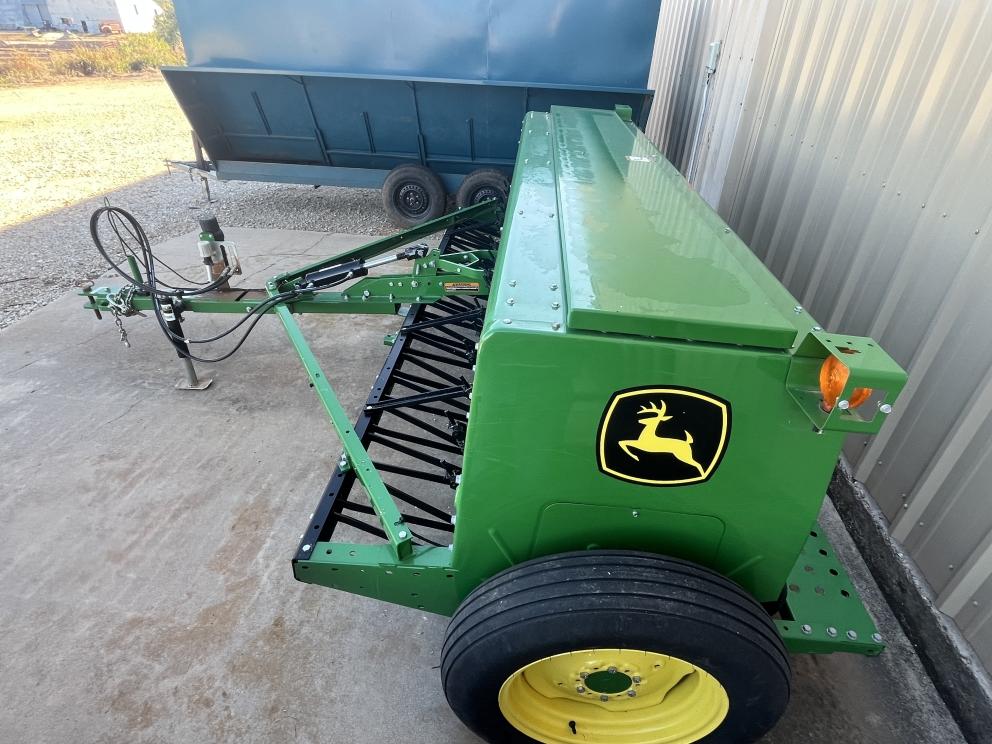 Image for 2020 John Deere BD1110