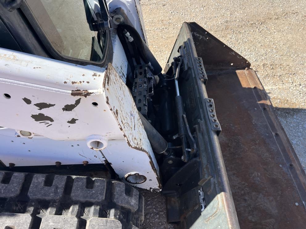 Image for 2015 Bobcat T590