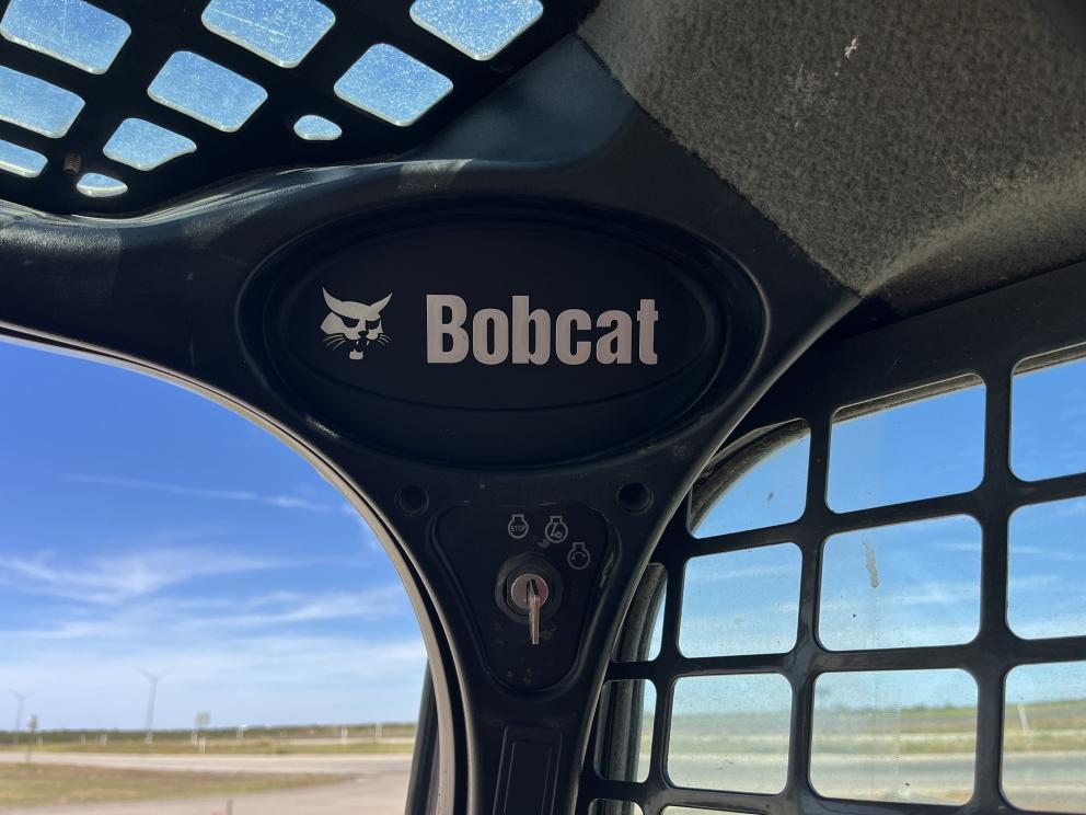 Image for 2015 Bobcat T590