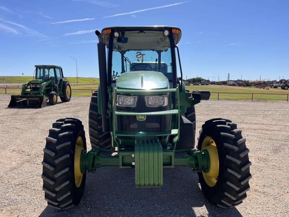 Image for 2020 John Deere 5100E