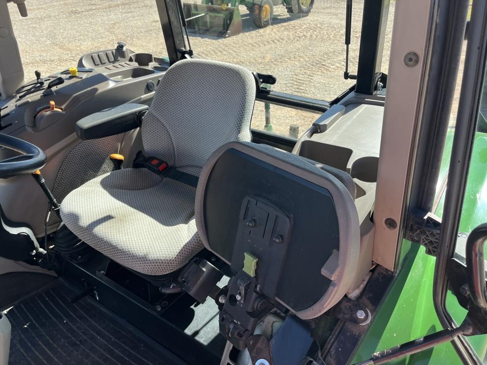 Image for 2020 John Deere 5100E