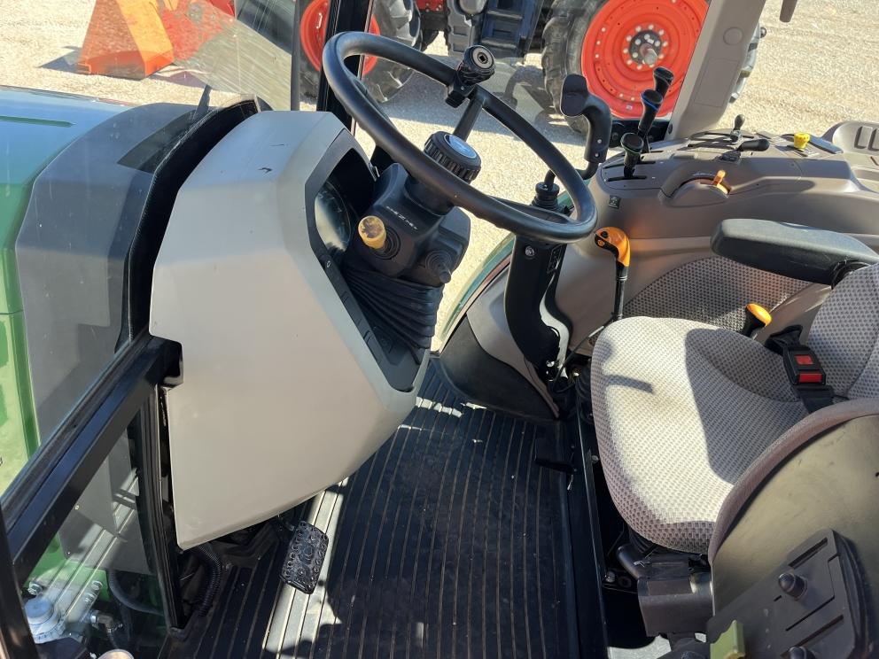 Image for 2020 John Deere 5100E