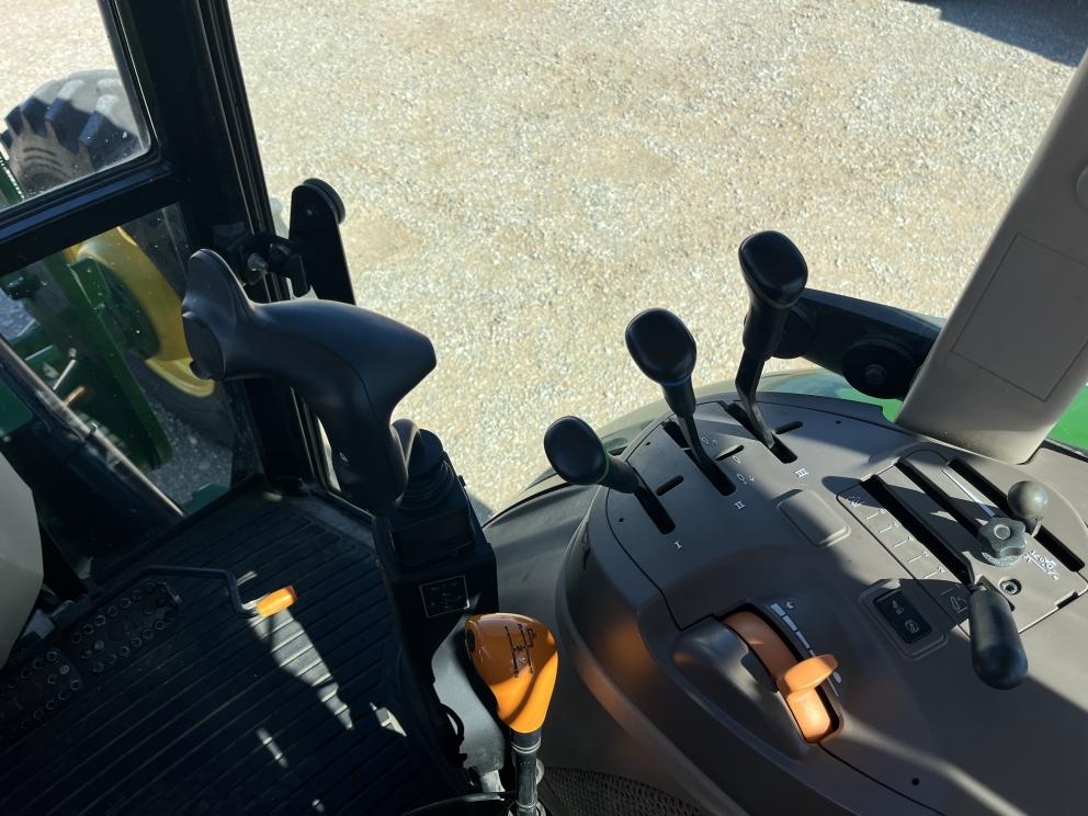 Image for 2020 John Deere 5100E