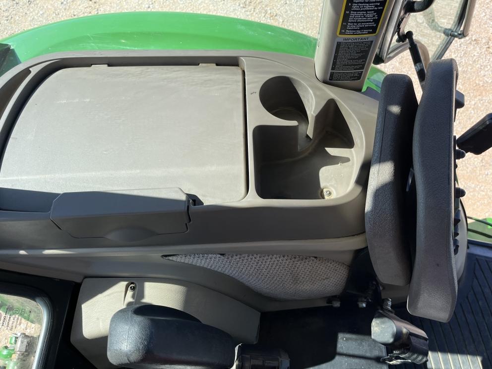 Image for 2020 John Deere 5100E