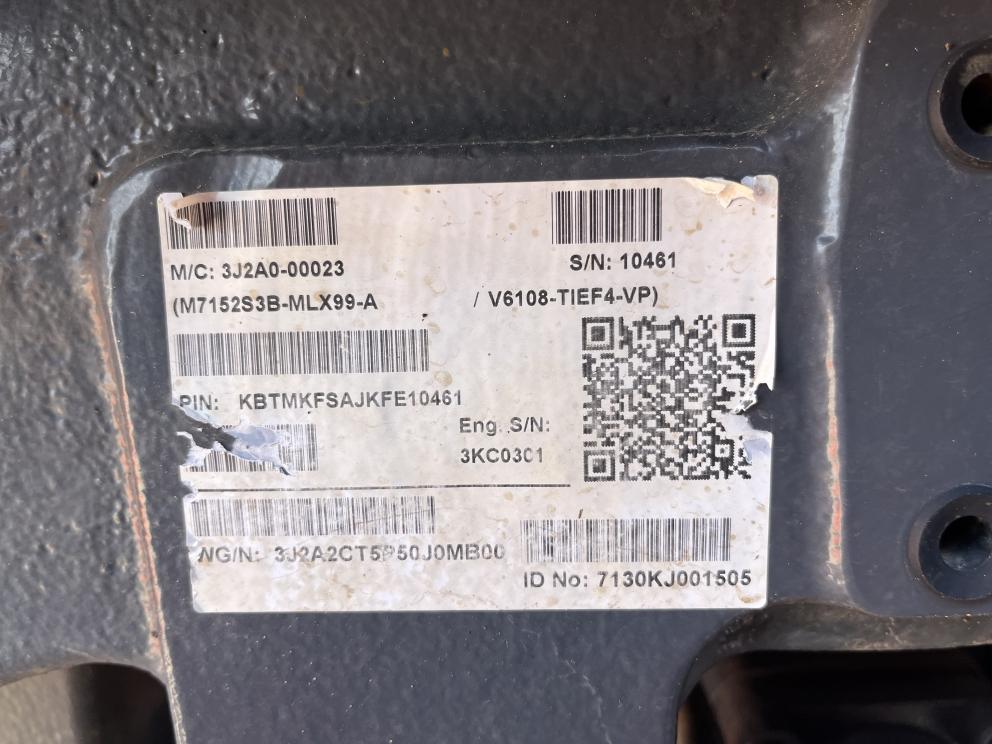 Image for 2019 Kubota M7-152 Deluxe