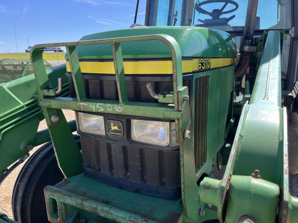 Image for 1999 John Deere 6310