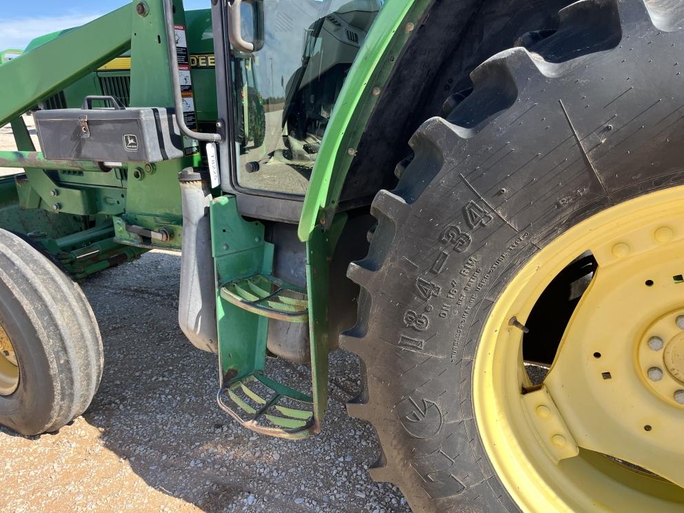 Image for 1999 John Deere 6310