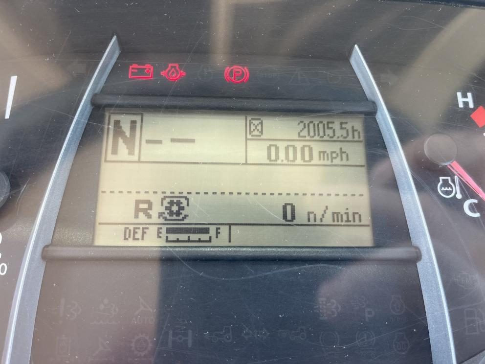 Image for 2019 Kubota M7-152 Deluxe