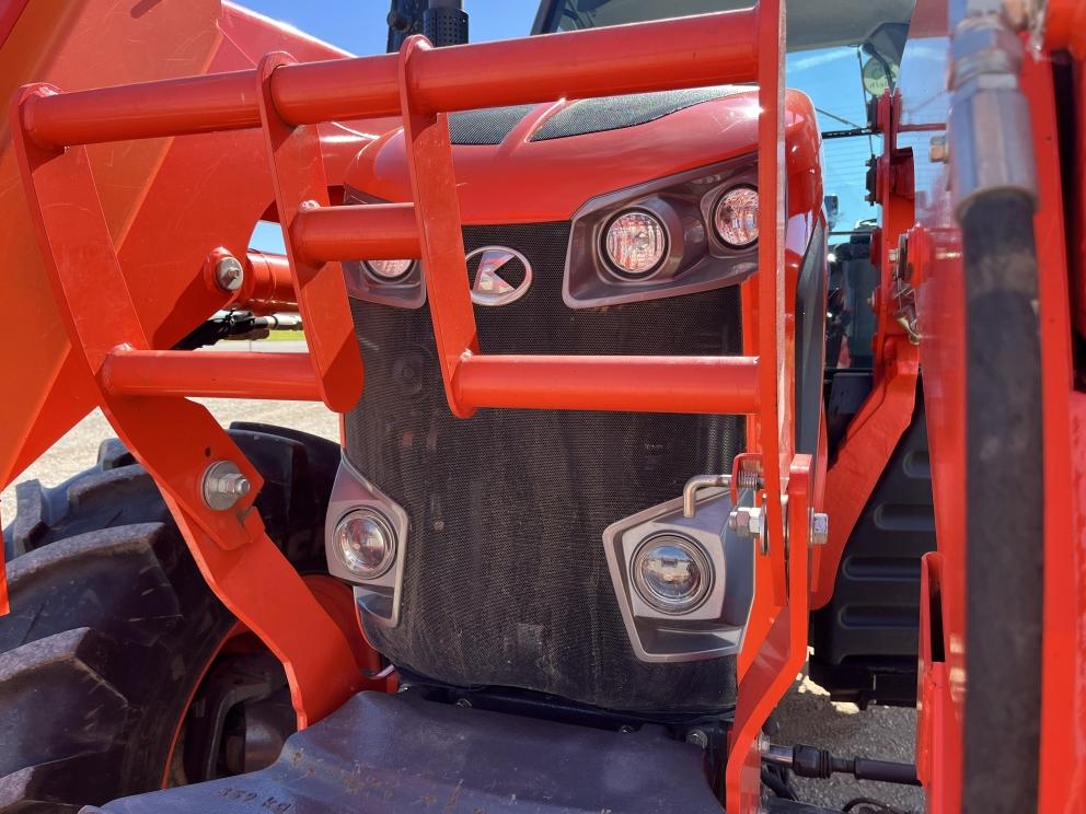 Image for 2019 Kubota M7-152 Deluxe