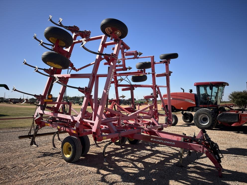 Image for 2013 Sunflower 2433-35
