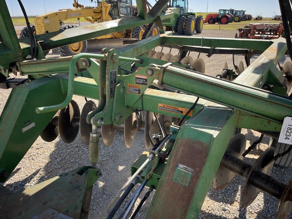 Image for 1996 John Deere 630